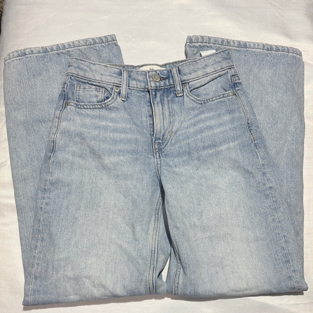 Banana Republic Pale Blue Straight Leg Jeans